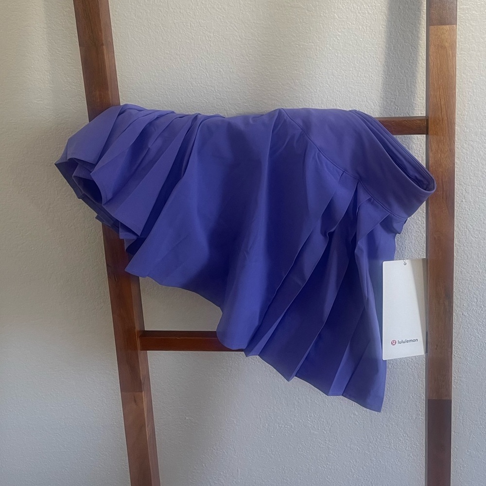 Lululemon Side-Pleat High-Rise Tennis Skirt
Charged Indigo
Size 8